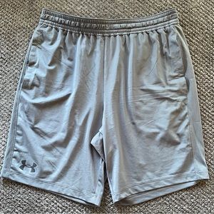 Men’s Large Under Armour shorts